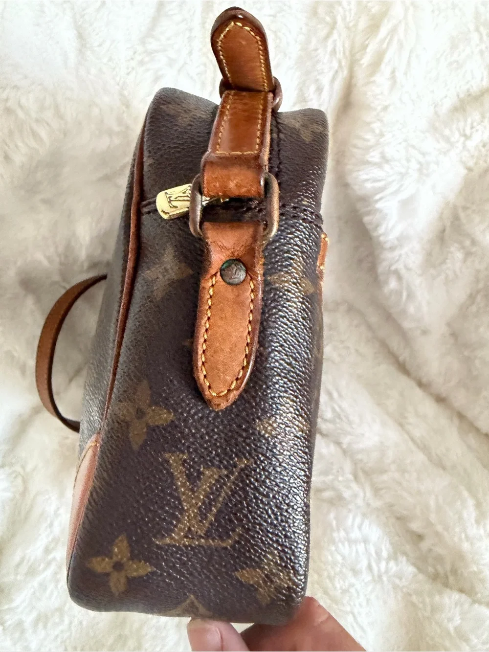 Vintage Louis Vuitton Monogram Trocadero 27 Crossbody Bag Authentic